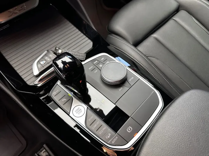 BMW X4 20d G02 2024