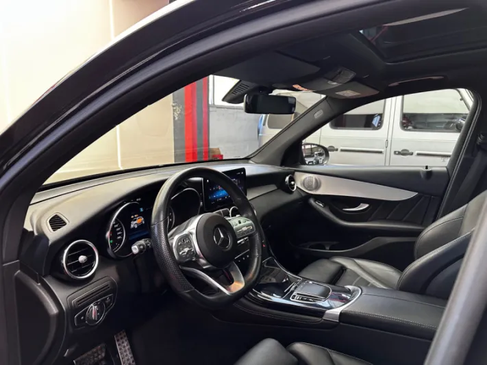 Mercedes-Benz GLC 300e 2020