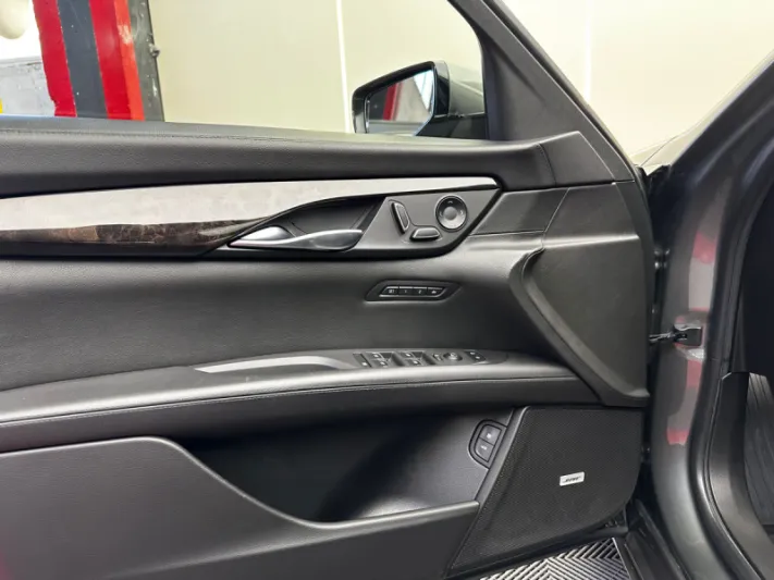 Cadillac CT6 2017