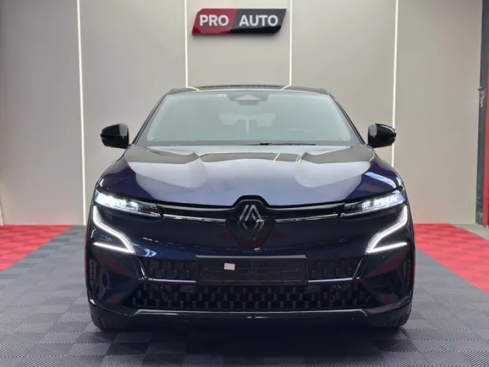 RENAULT MEGANE E-Tech 2023