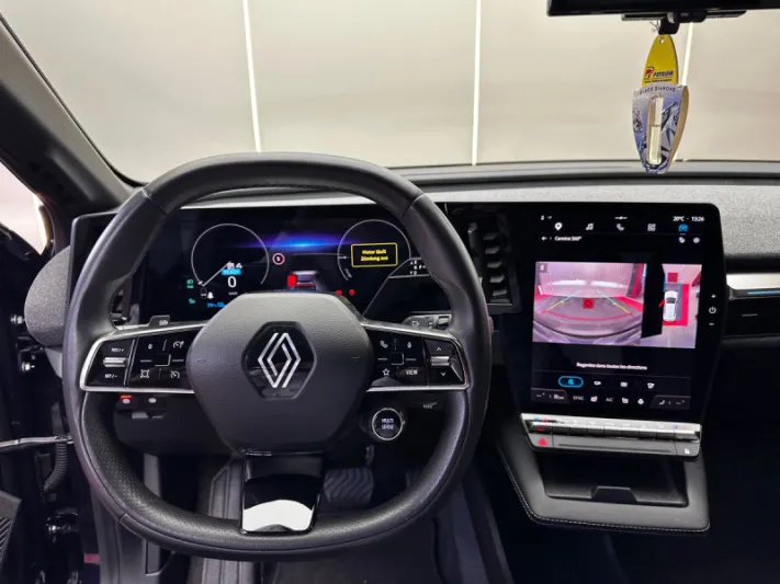 RENAULT MEGANE E-Tech 2023