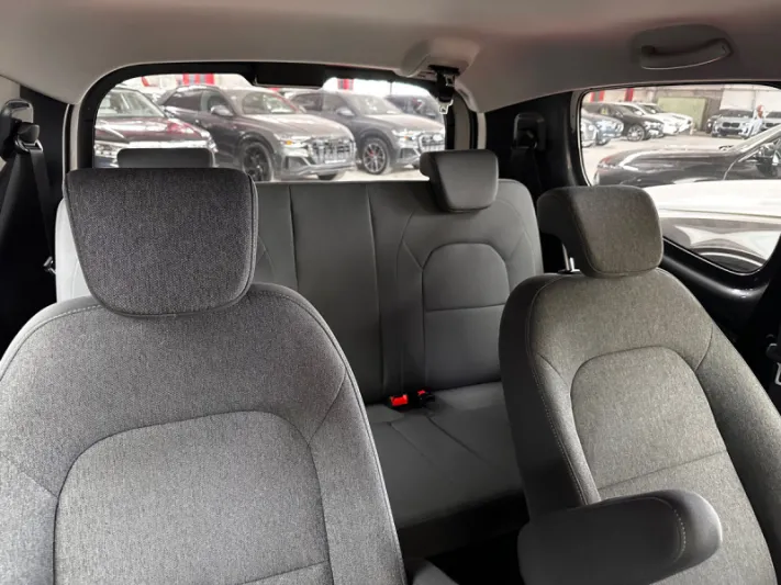 WULING GRANGO 2025