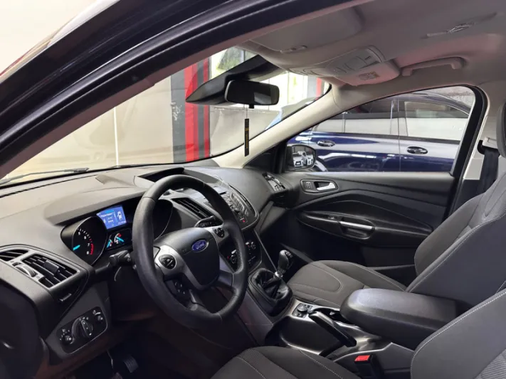 FORD KUGA 2016