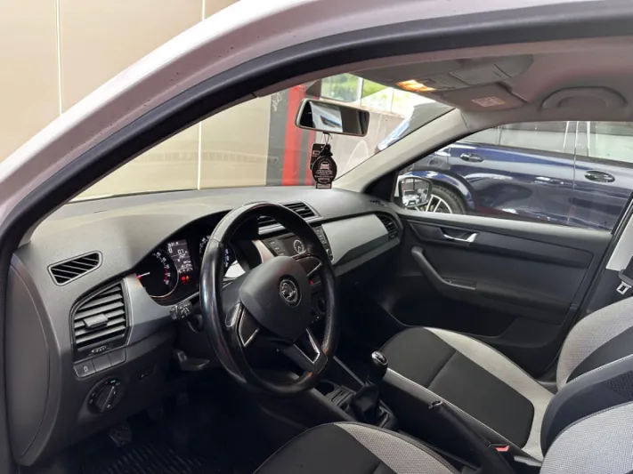SKODA FABIA 2017