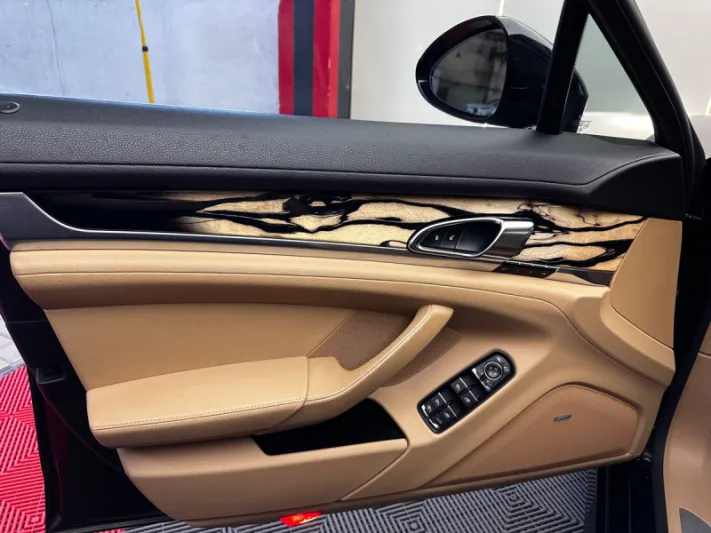 PORSCHE Panamera S E-Hybrid 2015