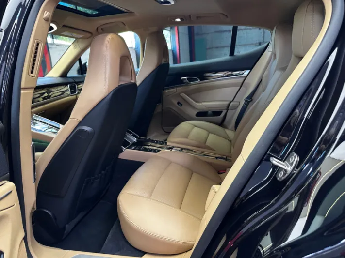PORSCHE Panamera S E-Hybrid 2015