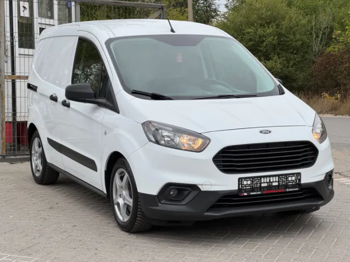 2018 Ford Transit Courier