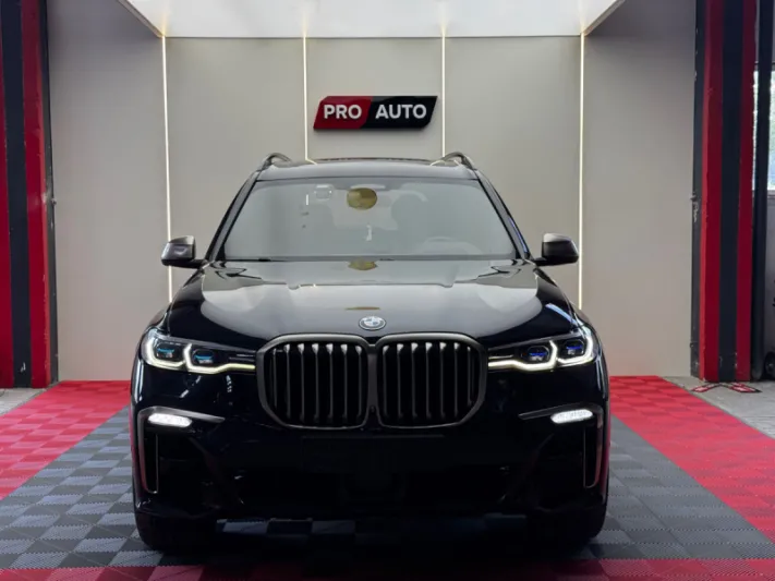 BMW X7 50D 2019