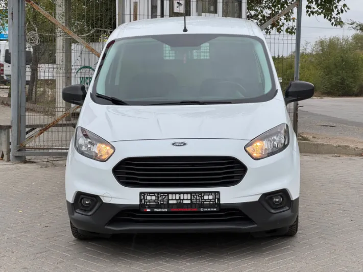 2018 Ford Transit Courier