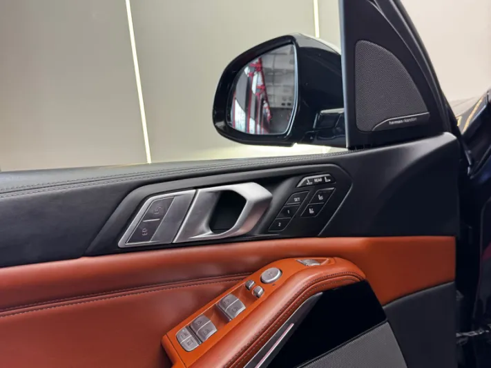 BMW X7 50D 2019