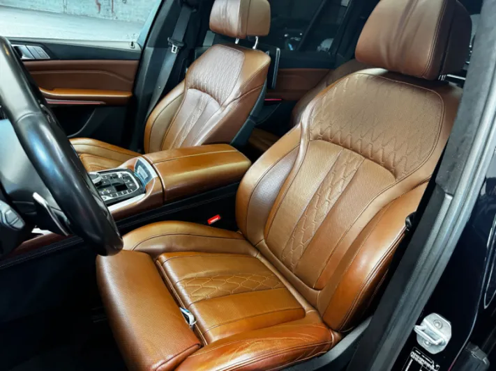 BMW X7 50D 2019
