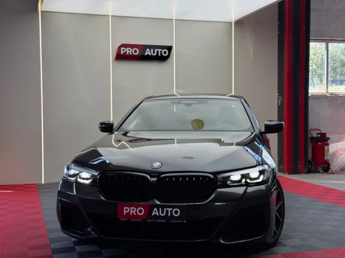 BMW 545e G30 Xdrive 2022