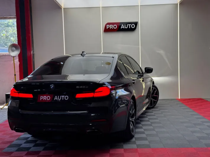 BMW 545e G30 Xdrive 2022