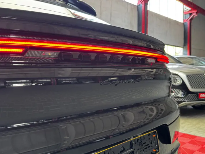 PORSCHE Cayenne S E-Hybrid 2025