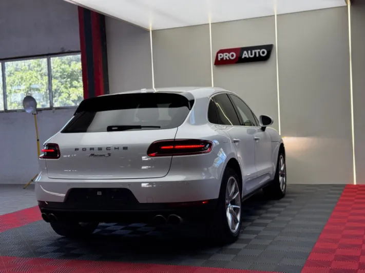 PORSCHE MACAN S 2015