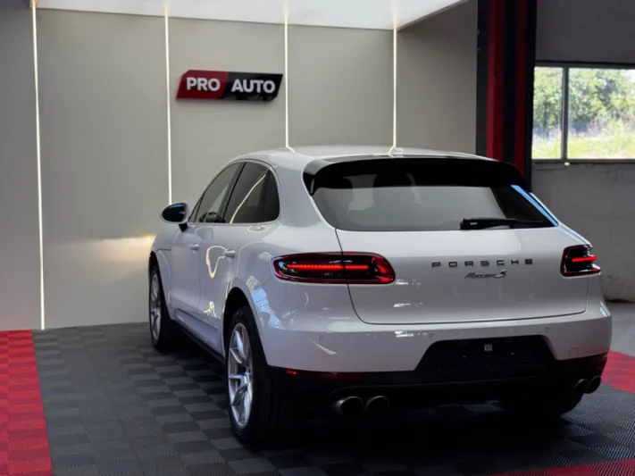 PORSCHE MACAN S 2015