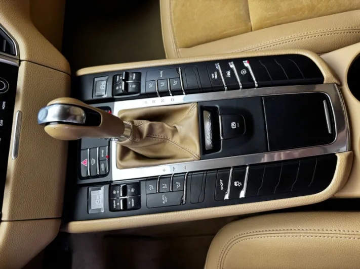PORSCHE MACAN S 2015