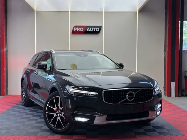 Volvo V90 Cross Country