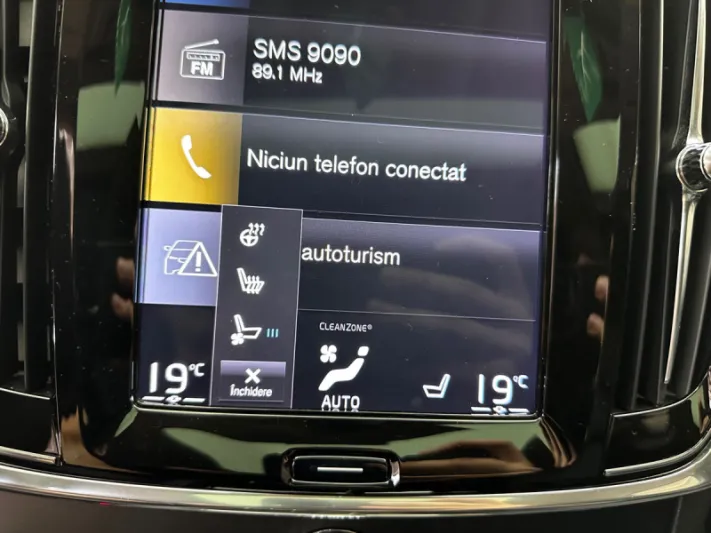 Volvo V90 Cross Country