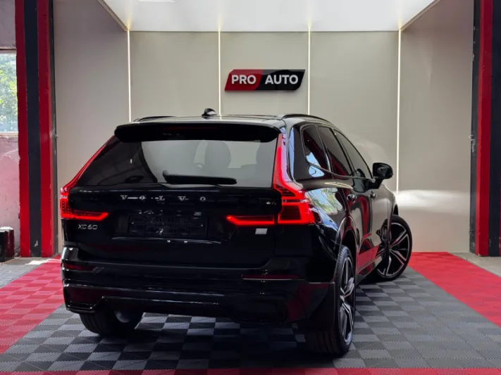 Volvo XC60 2021