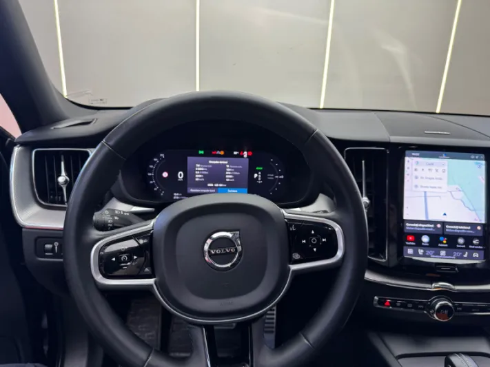Volvo XC60 2021