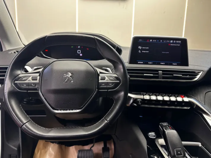 Peugeot 5008 2019