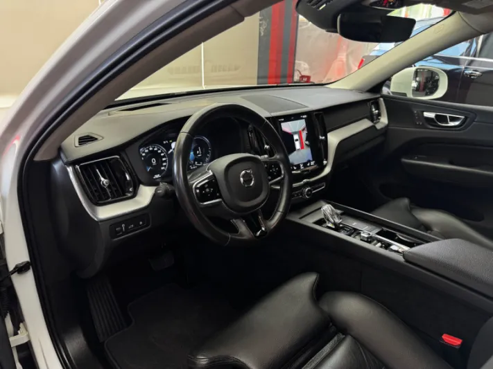 Volvo XC60 2020