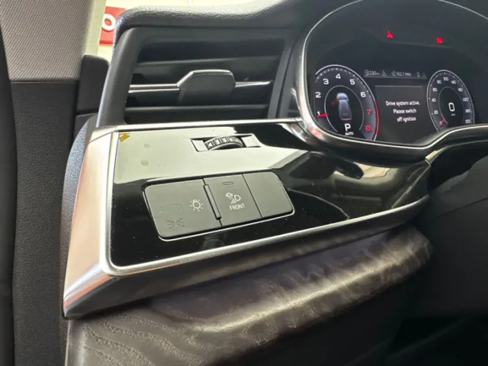 Audi Q8 2018