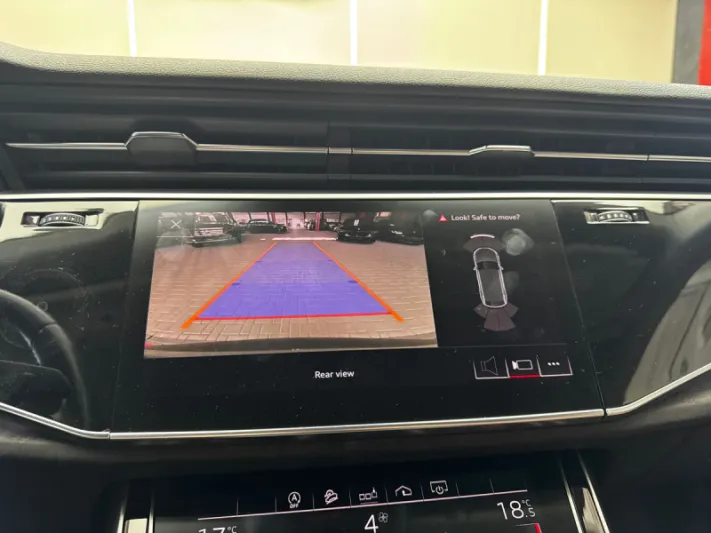 Audi Q8 2018