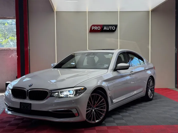 BMW 5 Series 2019