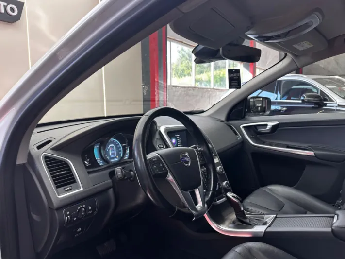 Volvo XC60 2015