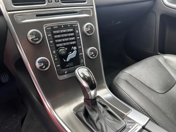 Volvo XC60 2015