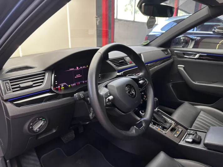 SKODA SUPERB IV 2021