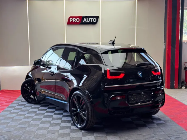 BMW i3 2022