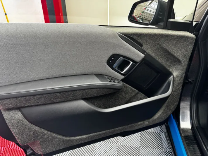 BMW i3 2022