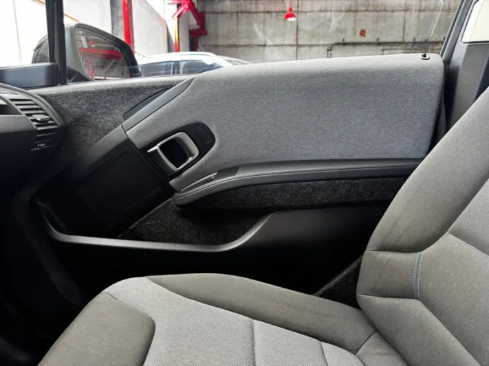 BMW i3 2022
