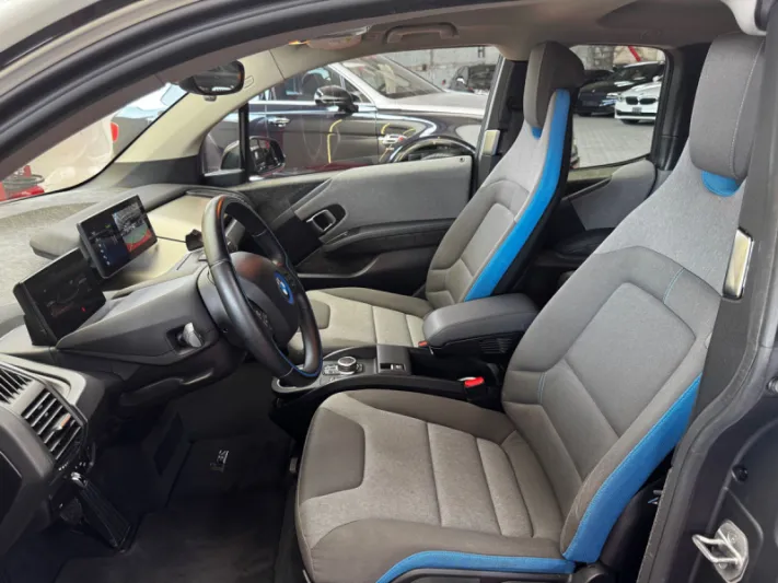 BMW i3 2022