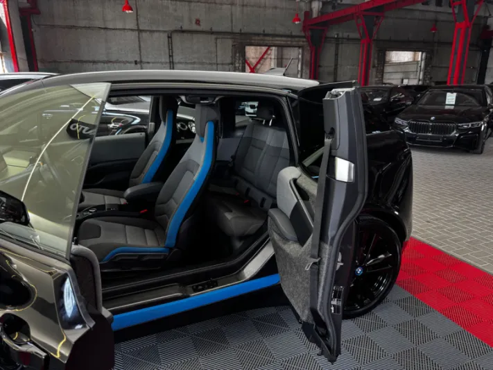 BMW i3 2022