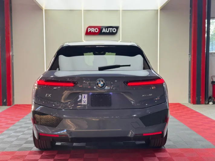 BMW iX 50 2022