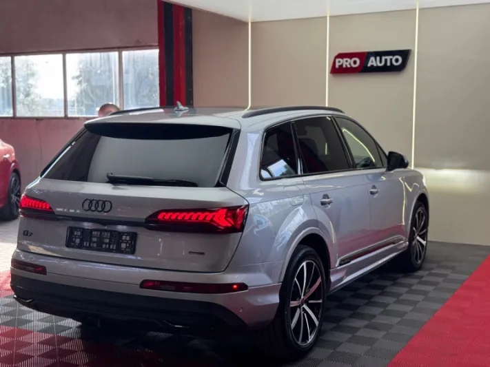 Audi Q7 2023