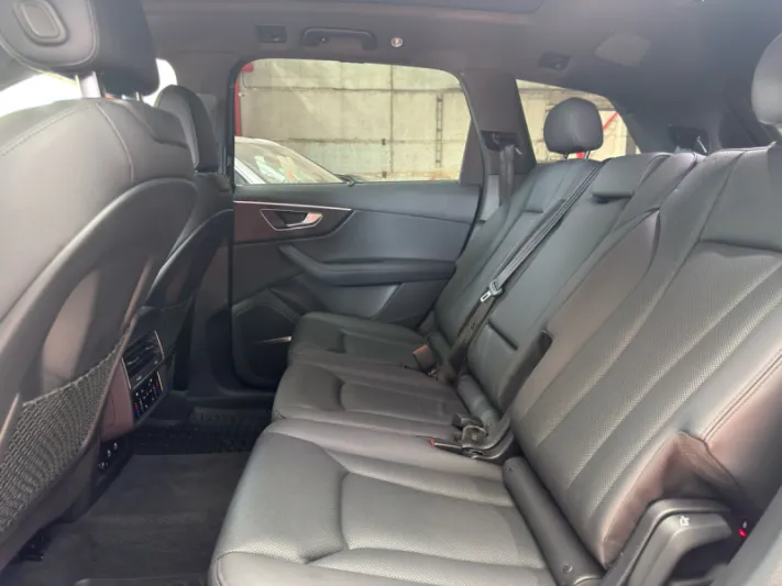Audi Q7 2023