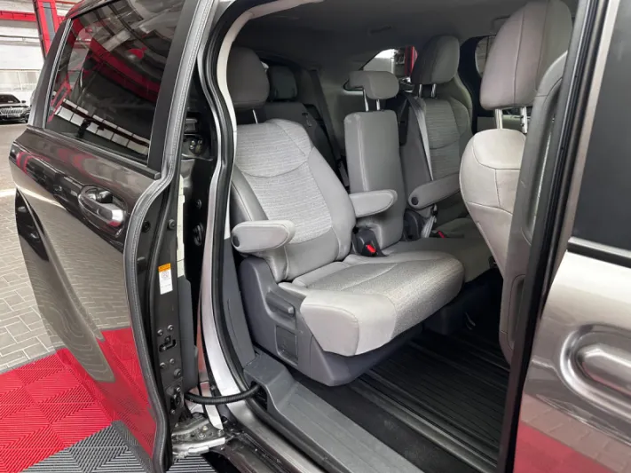 Toyota Sienna