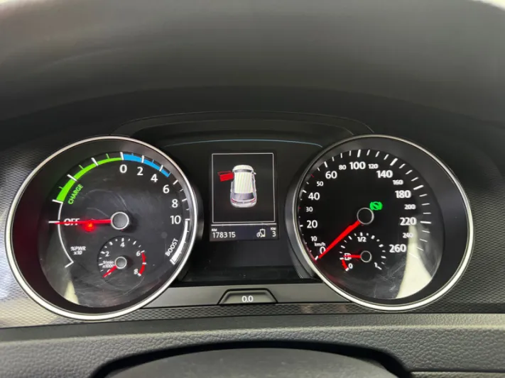 Volkswagen Golf GTE