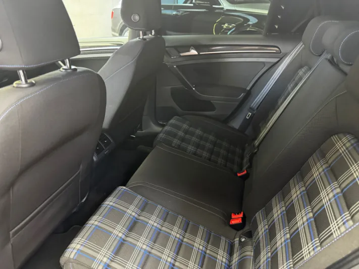 Volkswagen Golf GTE