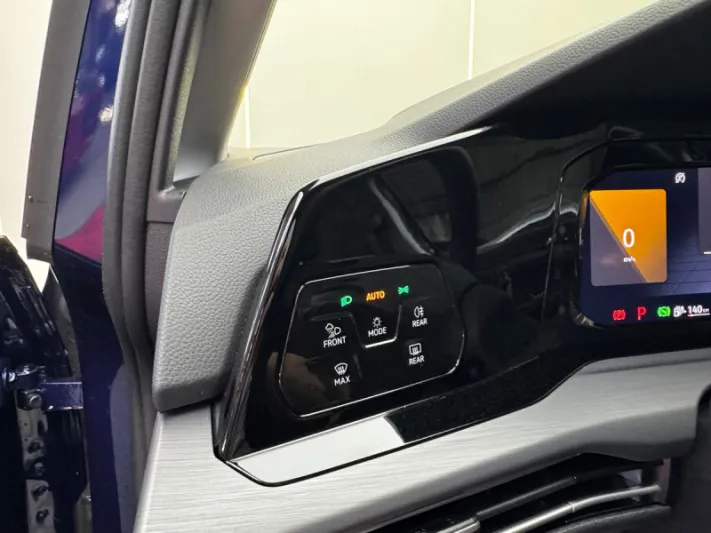 Volkswagen Golf GTE 2023