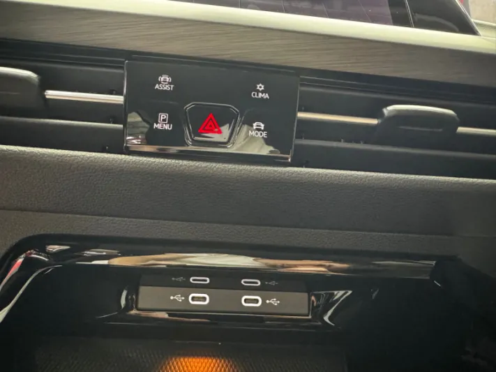 Volkswagen Golf GTE 2023