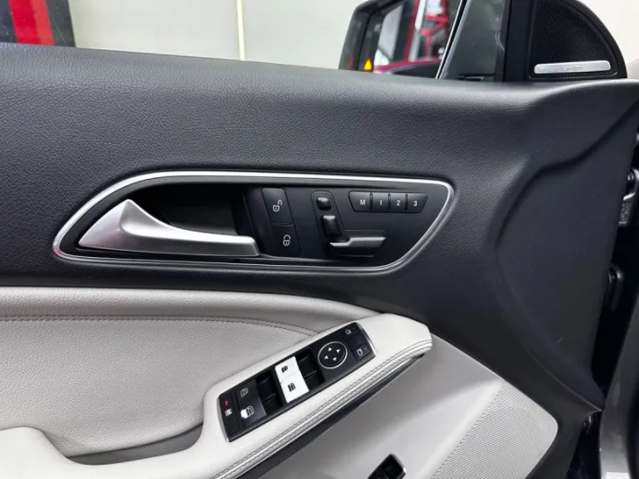 Mercedes CLA 
