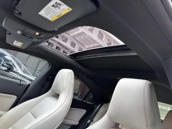 Mercedes CLA 