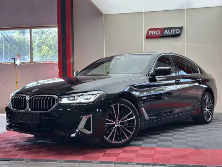 BMW 5 Series 2020