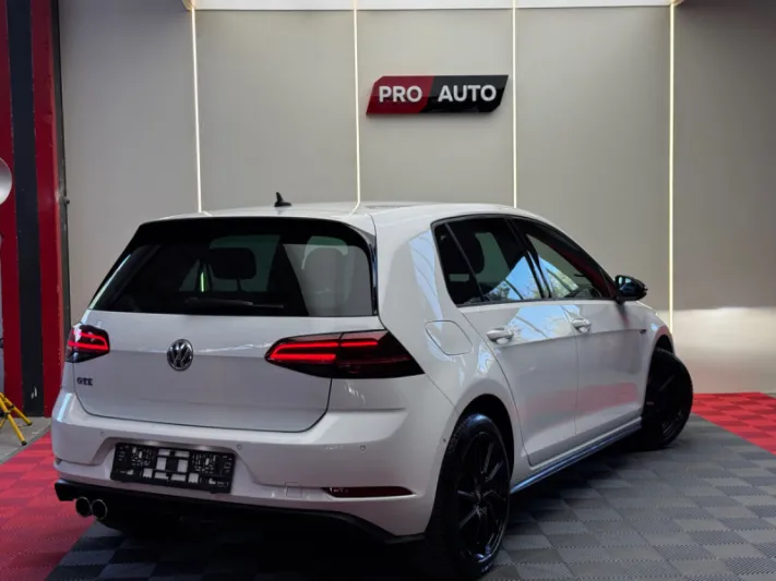 VOLKSWAGEN GOLF GTE 2017